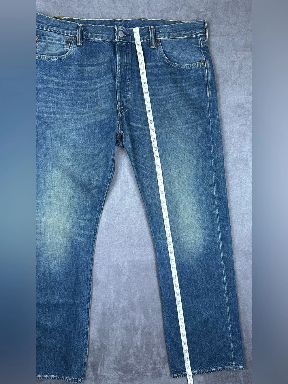 Levi's 501 Original Fit Jeans Men's 36x30 Medium Wash Blue Button Fly Straight